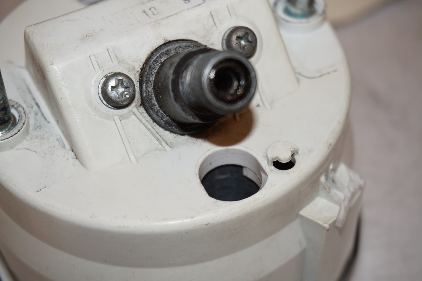 Extrabild3 på Varvräknare från en Suzuki GS 500 -1980 motorcykel.