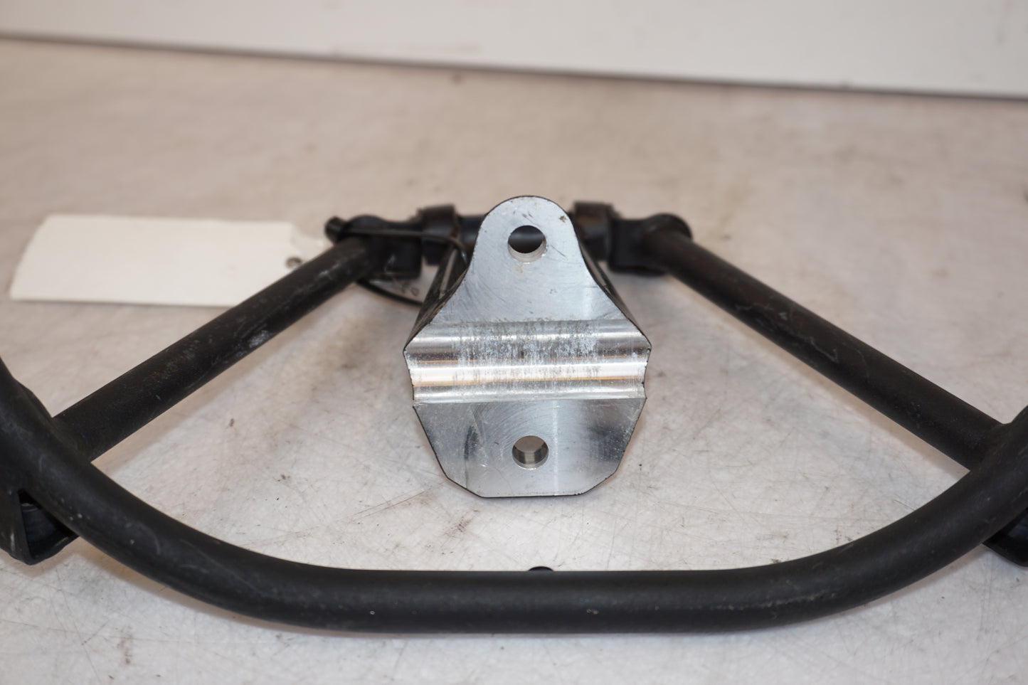 Snett uppifrån på Stag från en Triumph Tiger -2012 motorcykel.