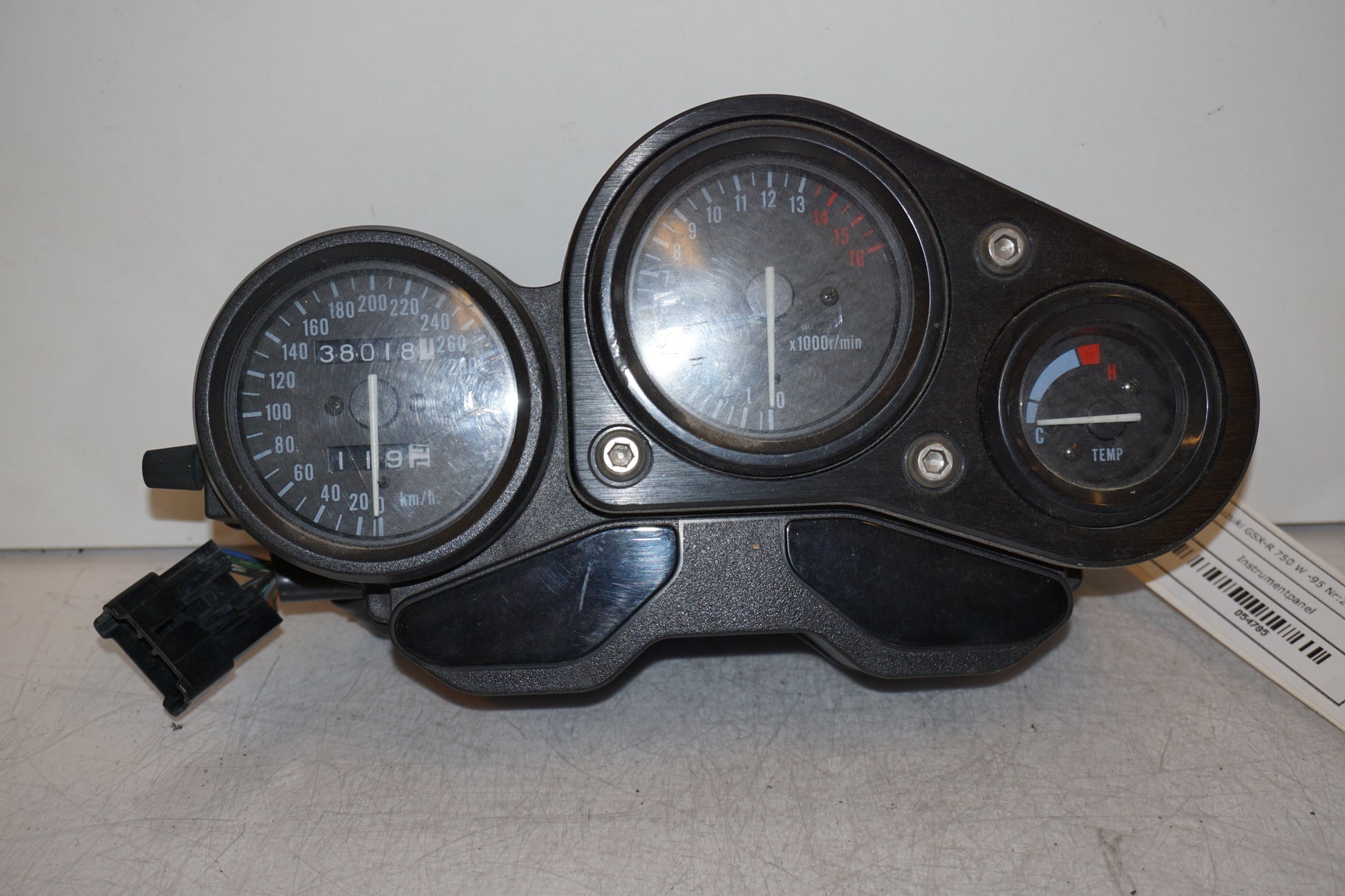 Framsidan på Instrumentpanel från en Suzuki GSX-R 750 -1995 motorcykel.