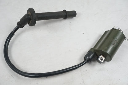 Framsidan på Tändspole från en Honda VFR 800 -2000 motorcykel.