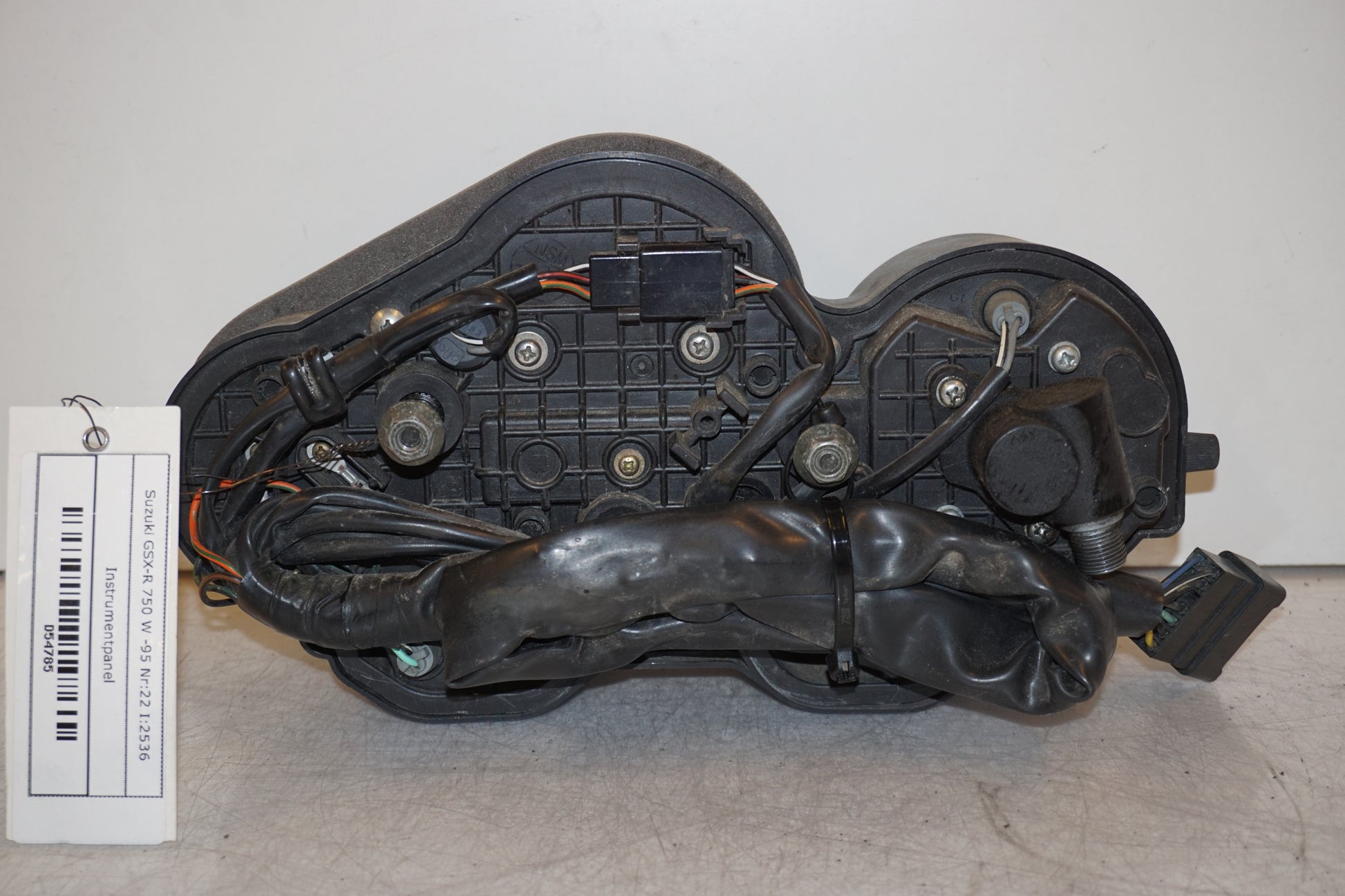 Extrabild2 på Instrumentpanel från en Suzuki GSX-R 750 -1995 motorcykel.