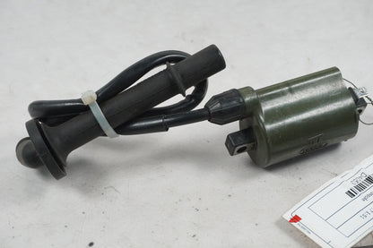 Baksidan på Tändspole från en Honda VFR 800 -1999 motorcykel.