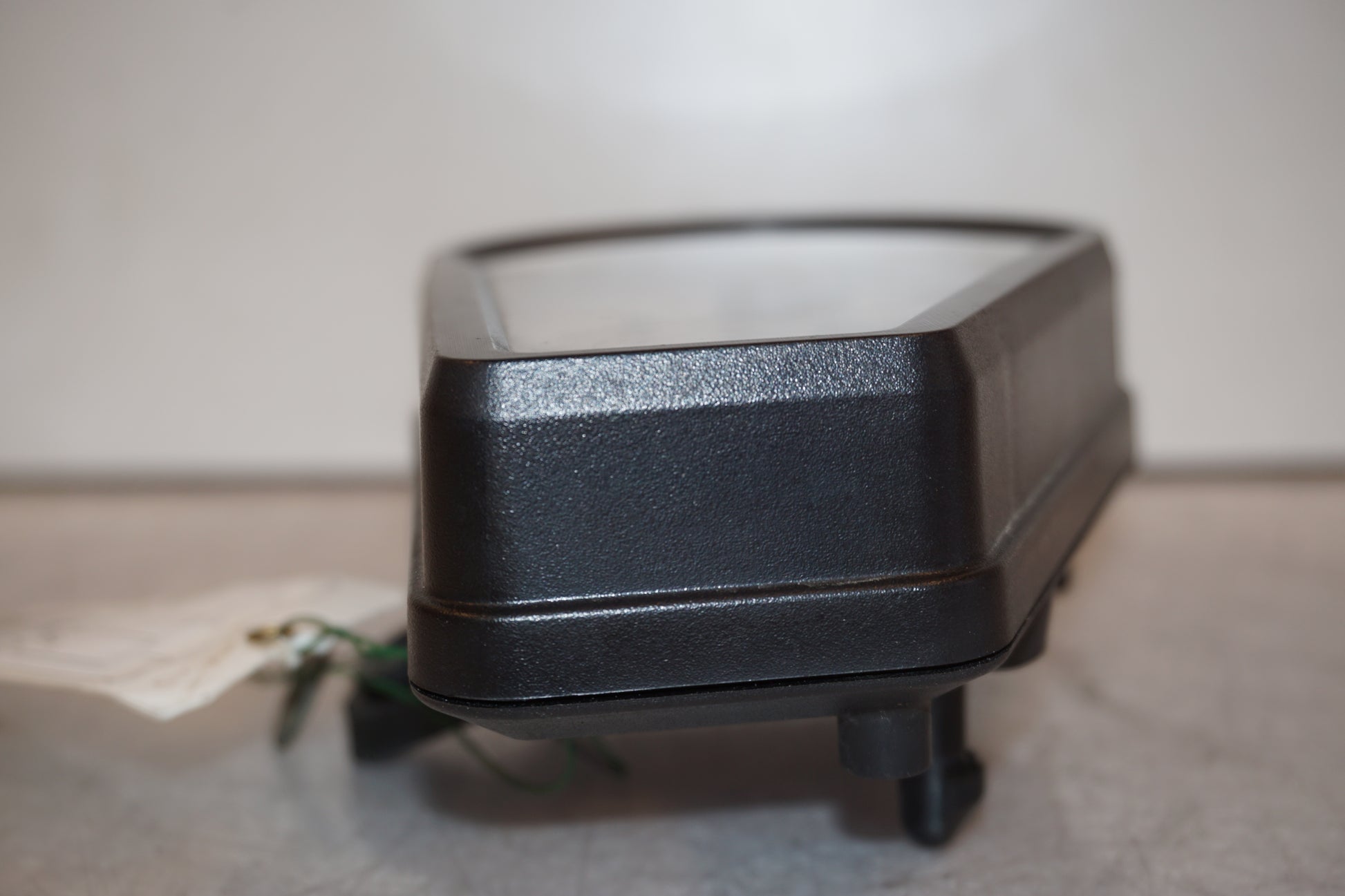 Snett uppifrån på Instrumentpanel från en Suzuki GSX-R 600 -2001 motorcykel.