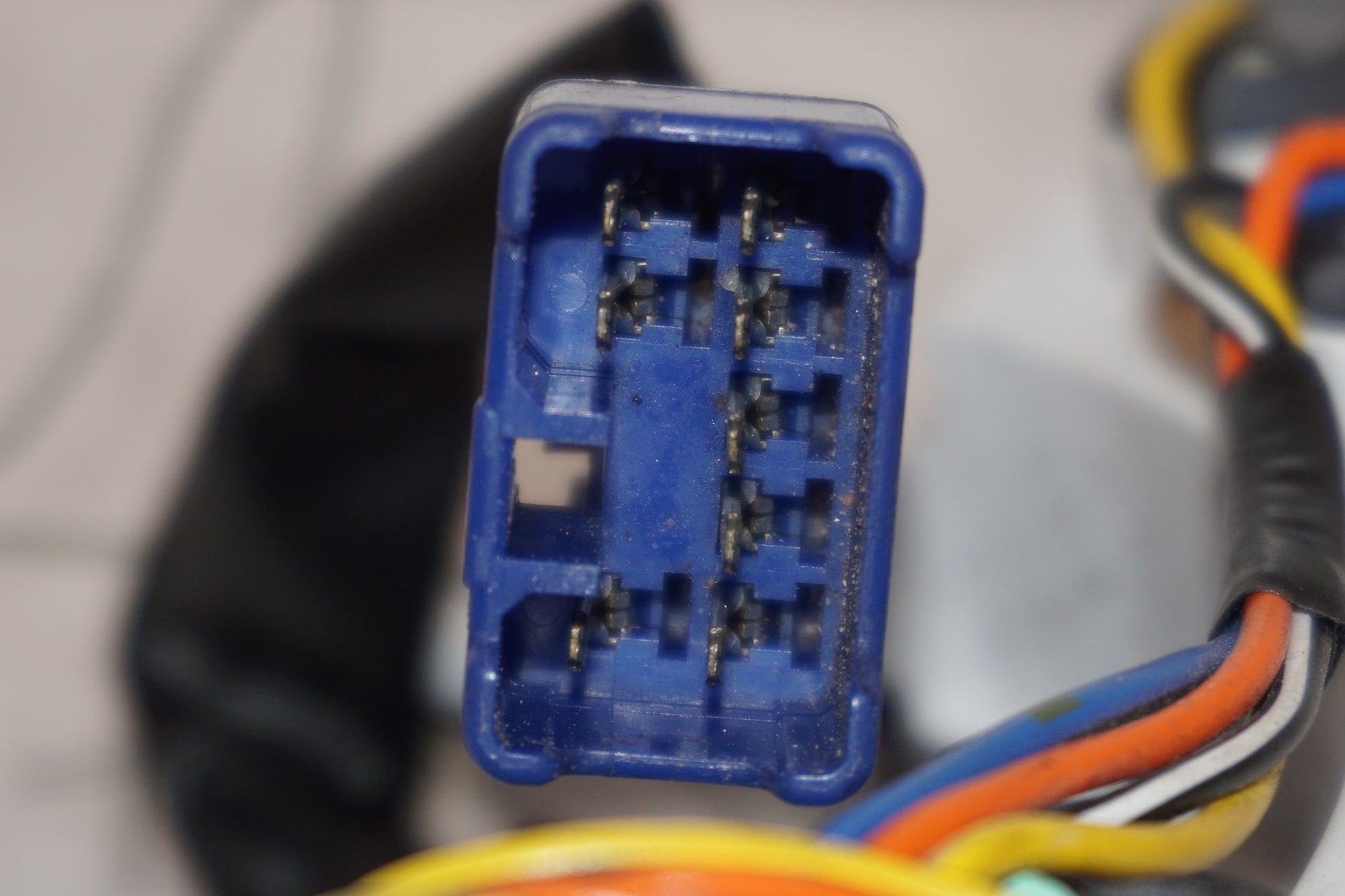 Extrabild1 på Varningslampor från en Suzuki RF 900 R -1998 motorcykel.