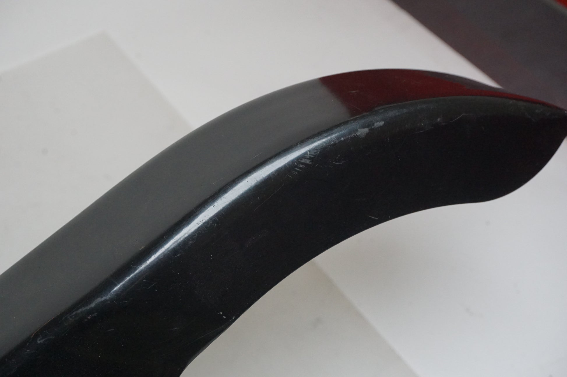 Extrabild1 på Remskydd från en H-D V-Rod 1130 -2002 motorcykel.