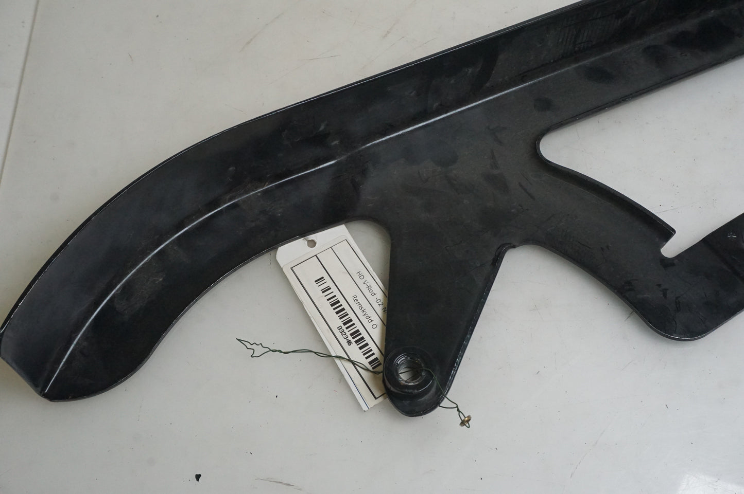 Extrabild3 på Remskydd från en H-D V-Rod 1130 -2002 motorcykel.