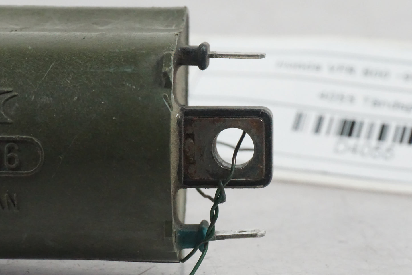 Höger sida på Tändspole från en Honda VFR 800 -1999 motorcykel.