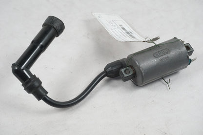 Framsidan på Tändspole från en Kawasaki GPZ 500 -1991 motorcykel.