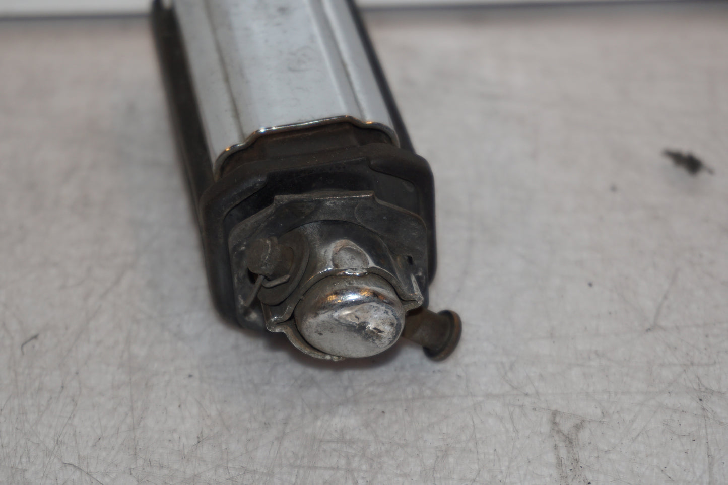 Snett uppifrån på Fotpinne från en Honda VF 750 S -1982 motorcykel.