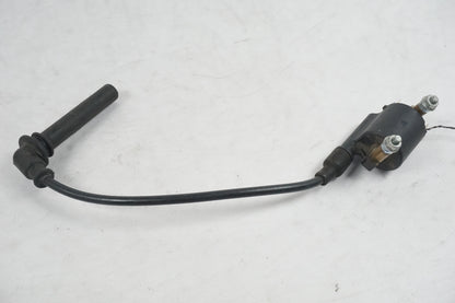 Framsidan på Tändspole från en Kawasaki VN 900 -2007 motorcykel.