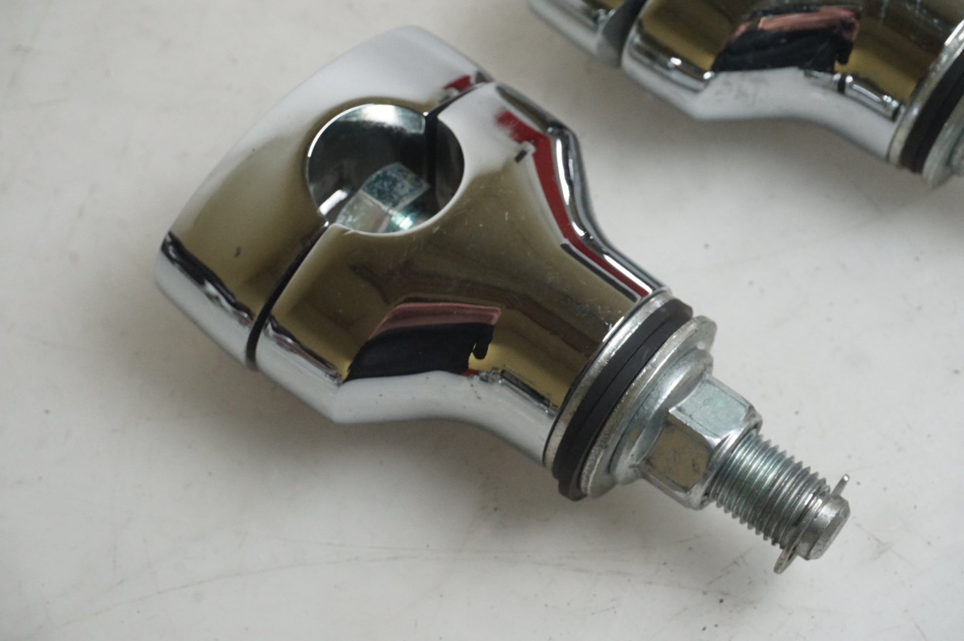 Baksidan på Styrfäste från en Kawasaki VN 1700 Classic Tourer -2009 motorcykel.