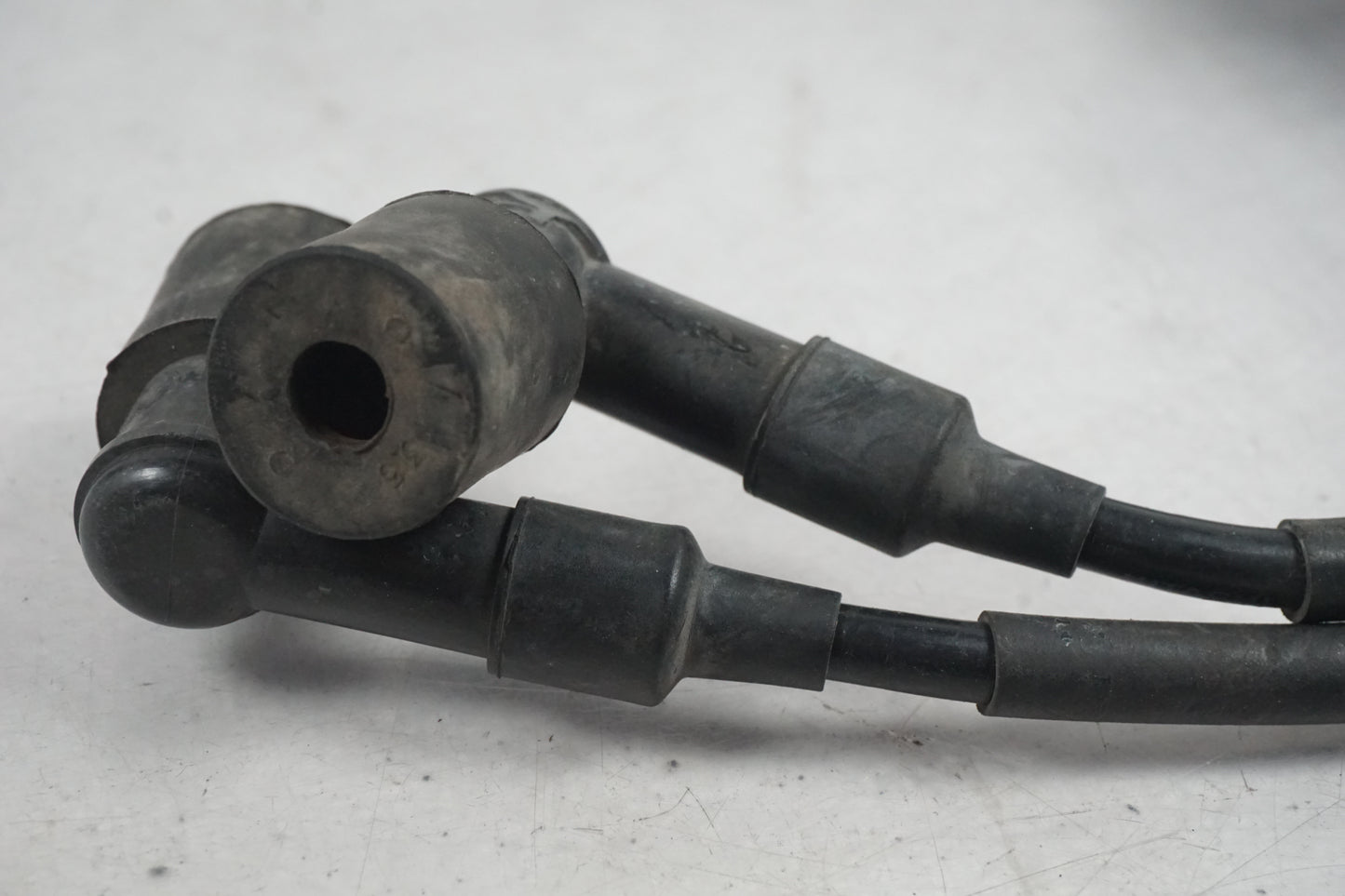 Höger sida på Tändspole från en Kawasaki Zephyr 550 -1995 motorcykel.