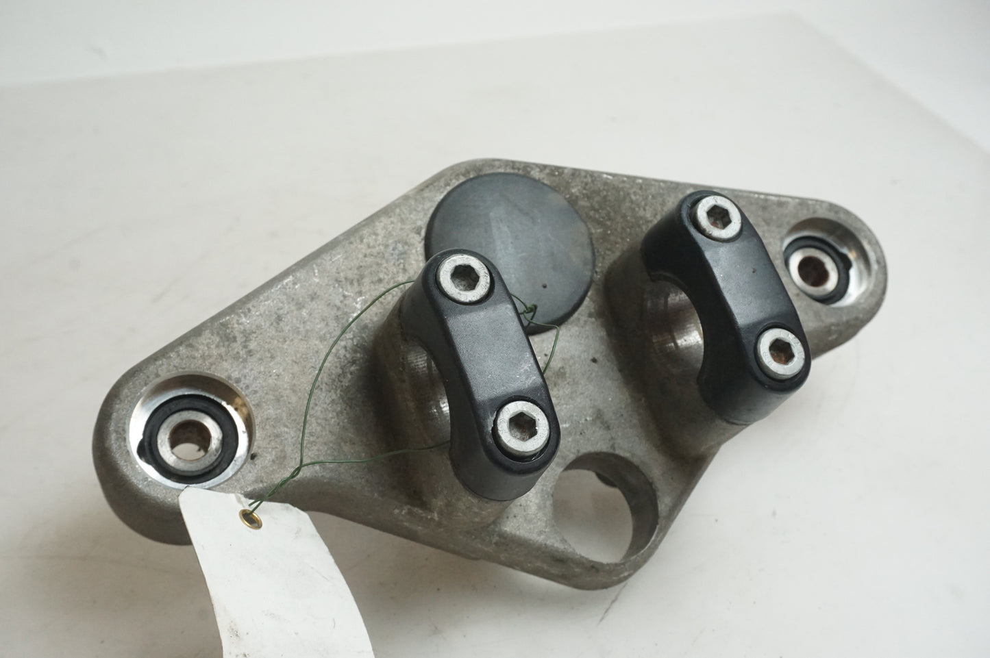 Framsidan på Gaffelkrona från en BMW K 1200 LT -2004 motorcykel.