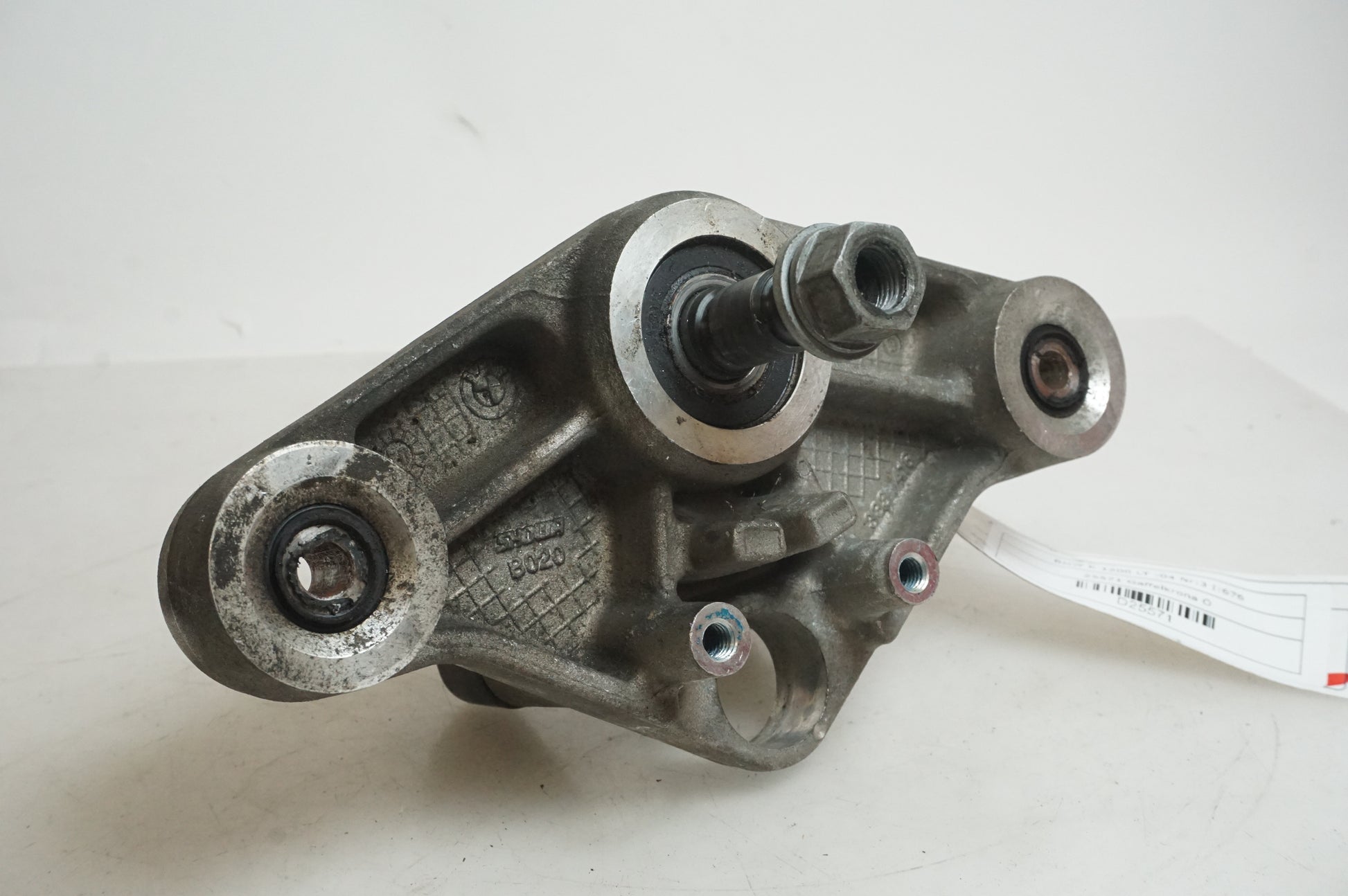 Höger sida på Gaffelkrona från en BMW K 1200 LT -2004 motorcykel.