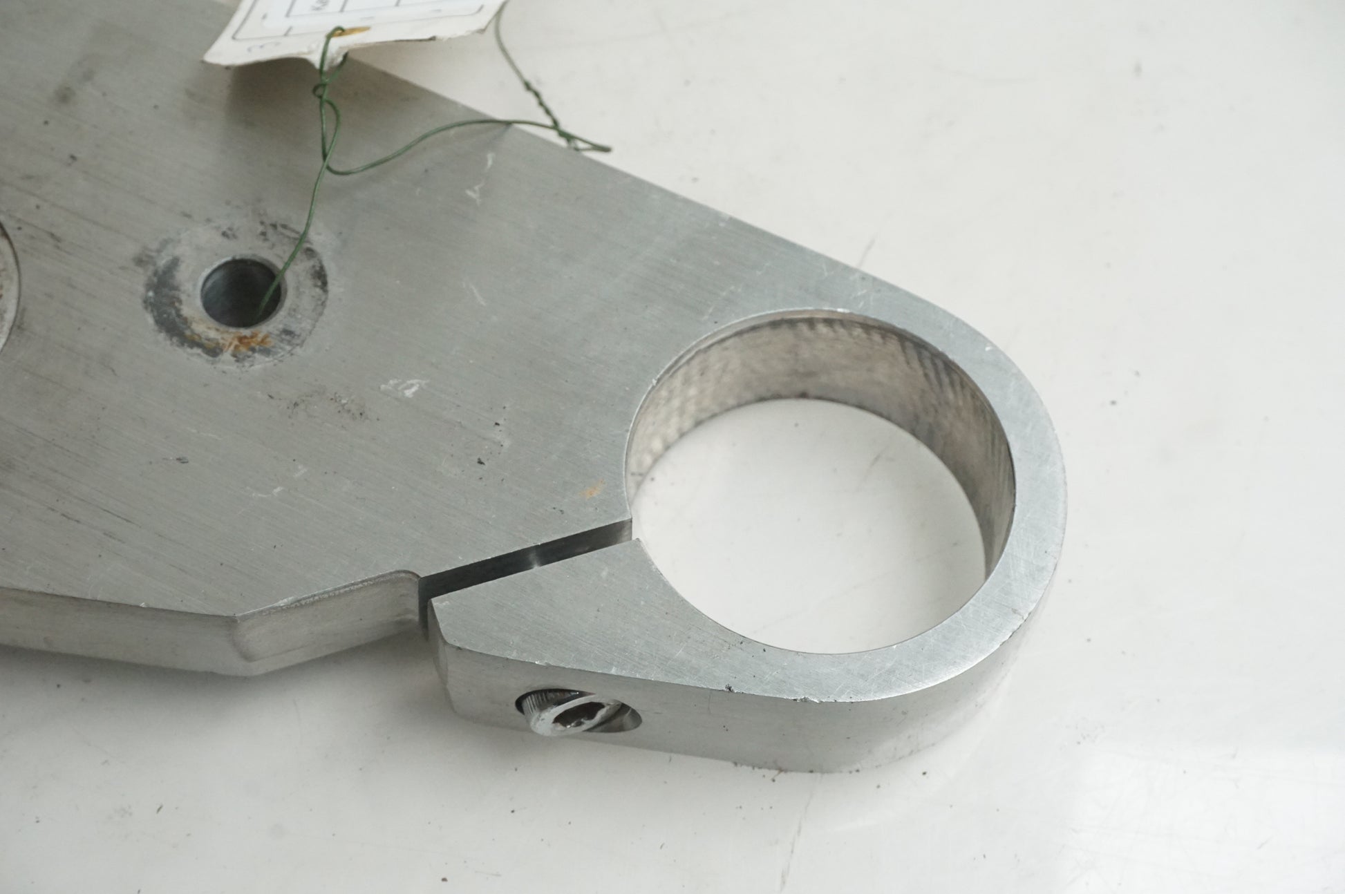 Vänster sida på Gaffelkrona från en Kawasaki VN 1500 Mean Streak -2003 motorcykel.