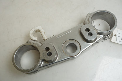 Framsidan på Gaffelkrona från en Gasgas CG 250 -2013 motorcykel.