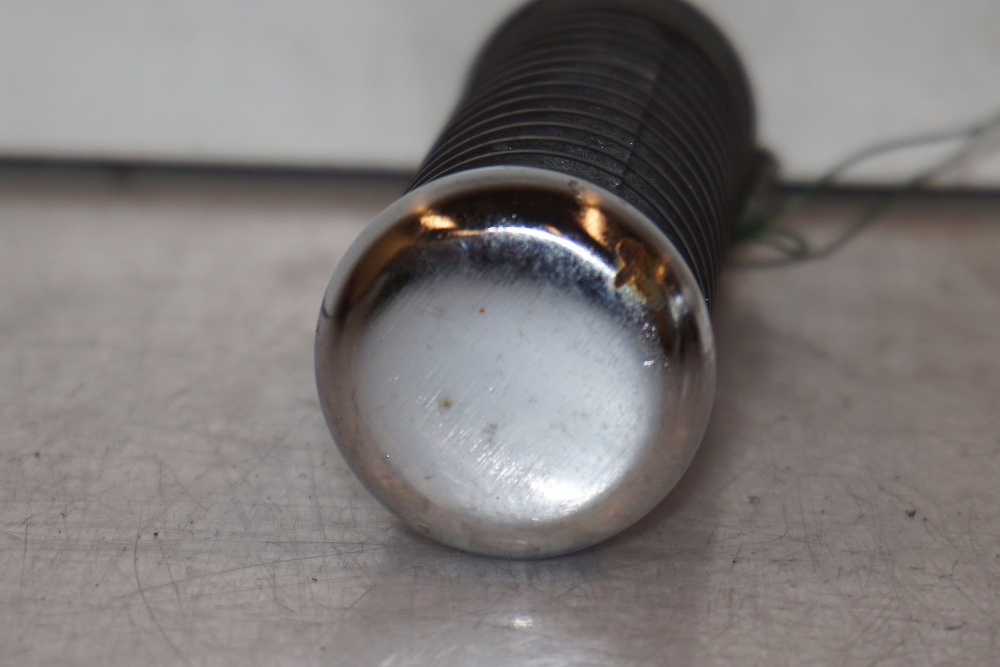 Höger sida på Fotpinne från en Honda VT 600 C -1996 motorcykel.