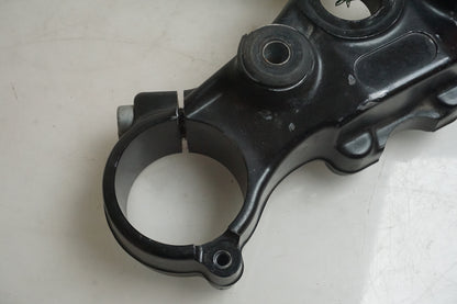 Baksidan på Gaffelkrona från en KTM 640 Duke -2006 motorcykel.