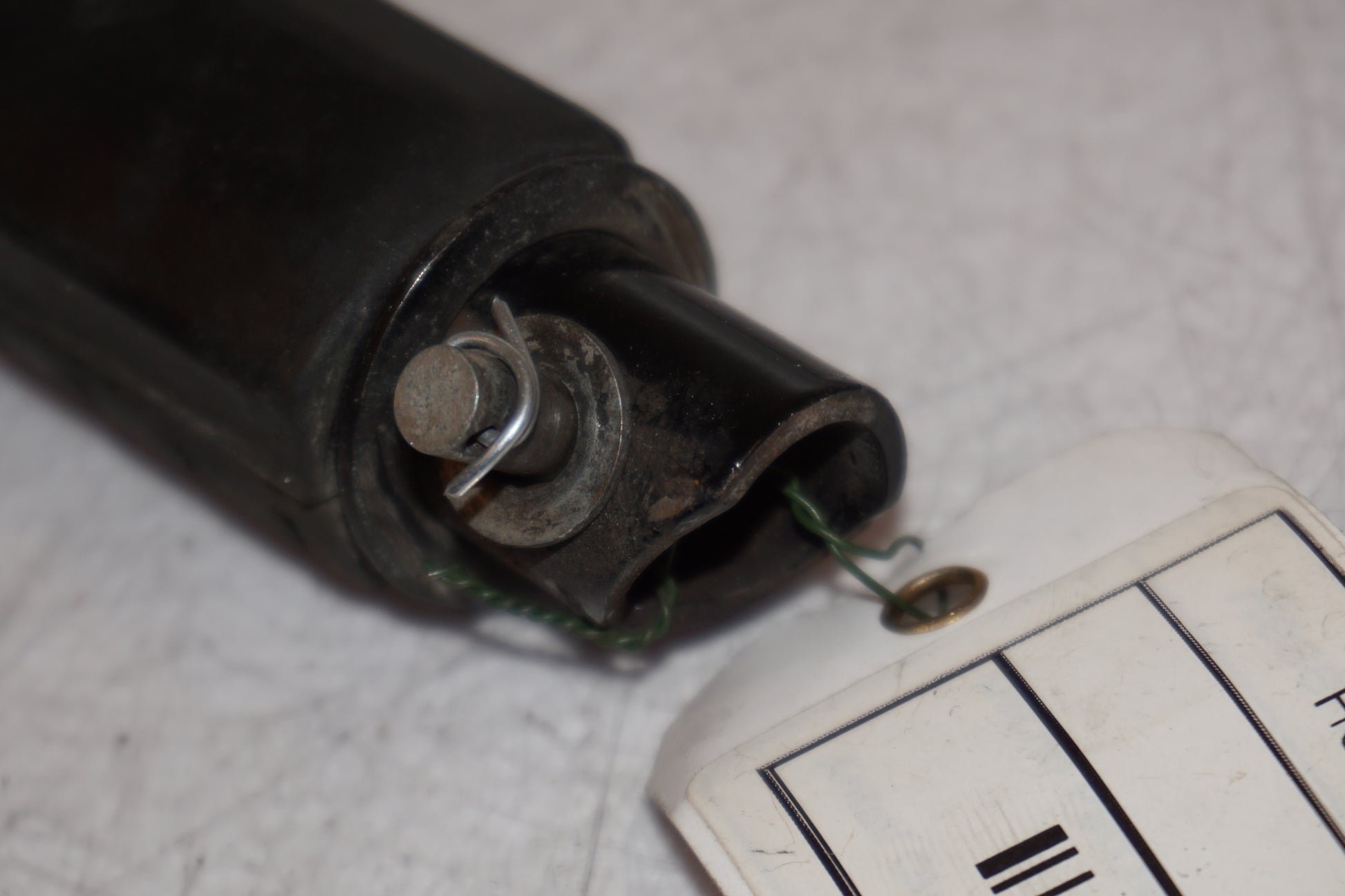 Snett nerifrån på Fotpinne från en Honda CB 750 SF -1999 motorcykel.