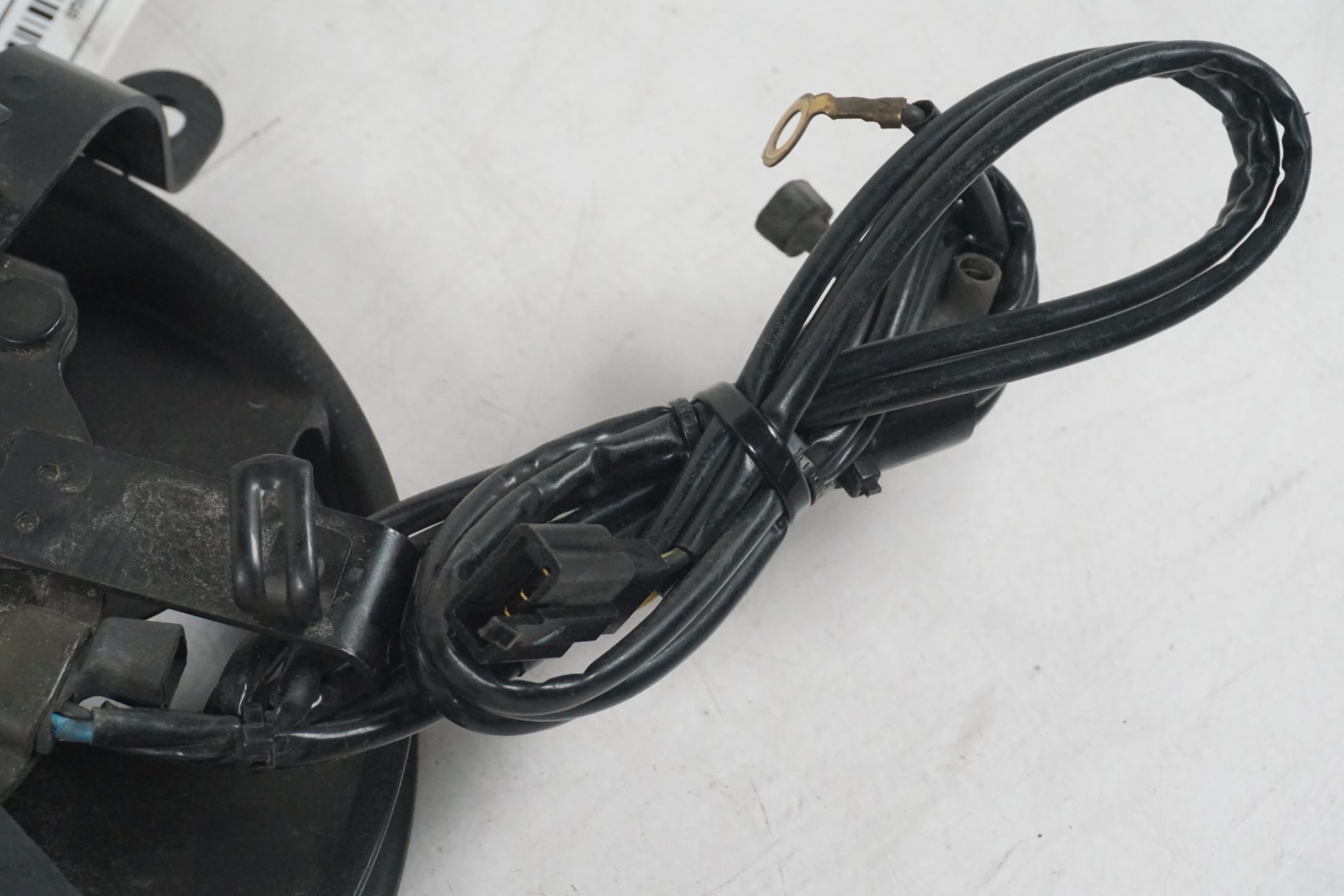 Höger sida på Vattenkylfläkt från en Kawasaki VN 1500 Mean Streak -2003 motorcykel.