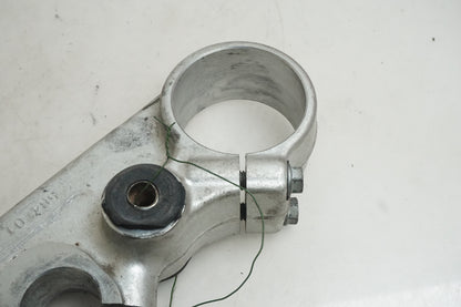 Vänster sida på Gaffelkrona från en KTM 625 SMC -2005 motorcykel.