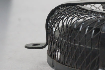 Snett nerifrån på Vattenkylfläkt från en Kawasaki VN 1600 -2006 motorcykel.