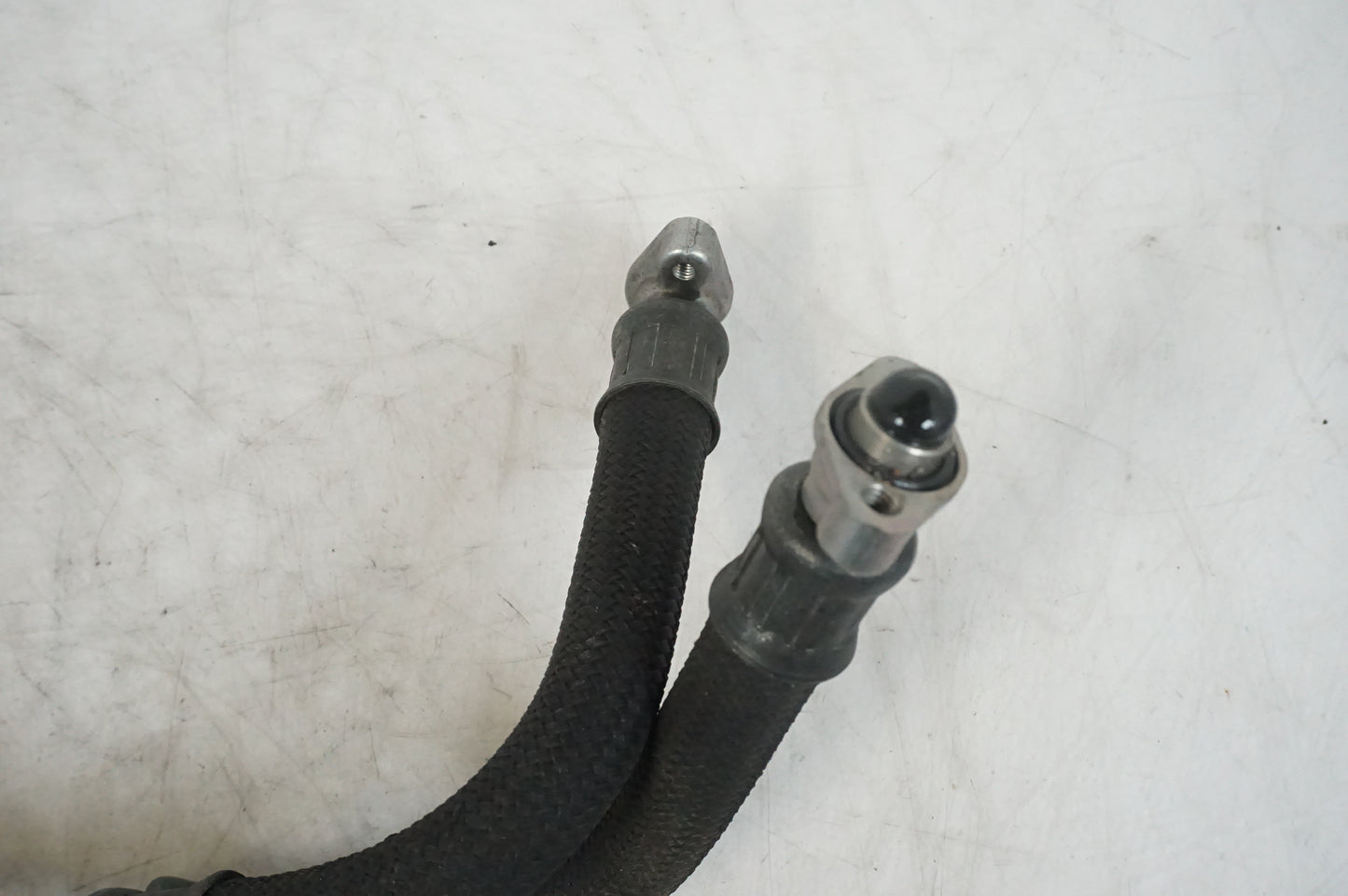 Tuyau de refroidissement d'huile