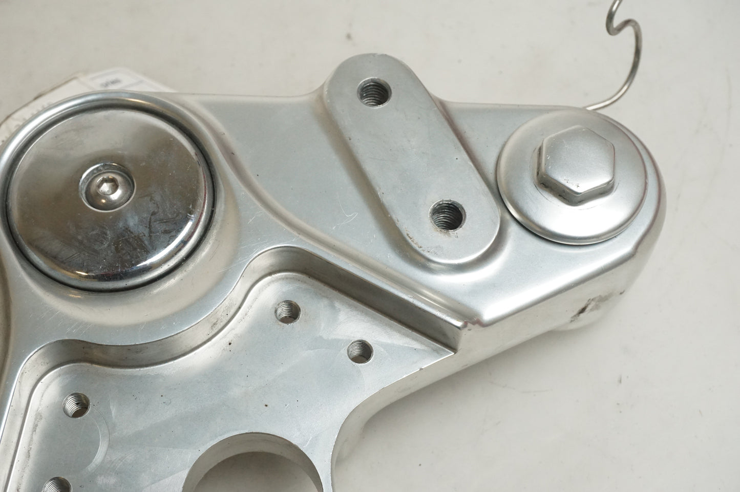 Höger sida på Gaffelkrona från en BMW R 1200 C -2002 motorcykel.