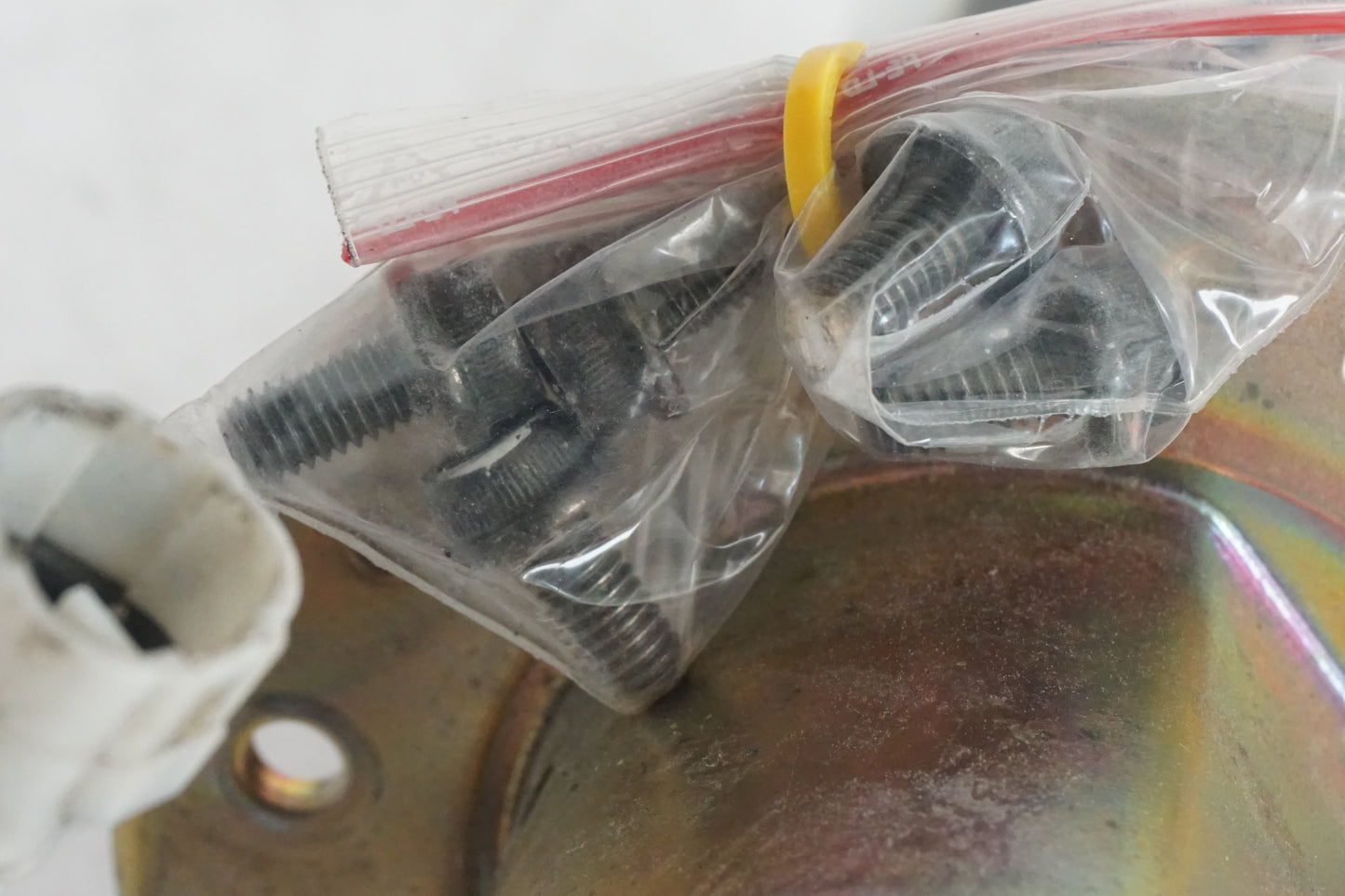 Extrabild1 på Bensinpump insprut från en Suzuki GSX-R 600 -2004 motorcykel.