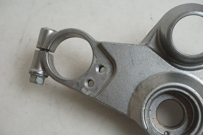 Höger sida på Gaffelkrona från en Kawasaki ZZR 1200 -2002 motorcykel.