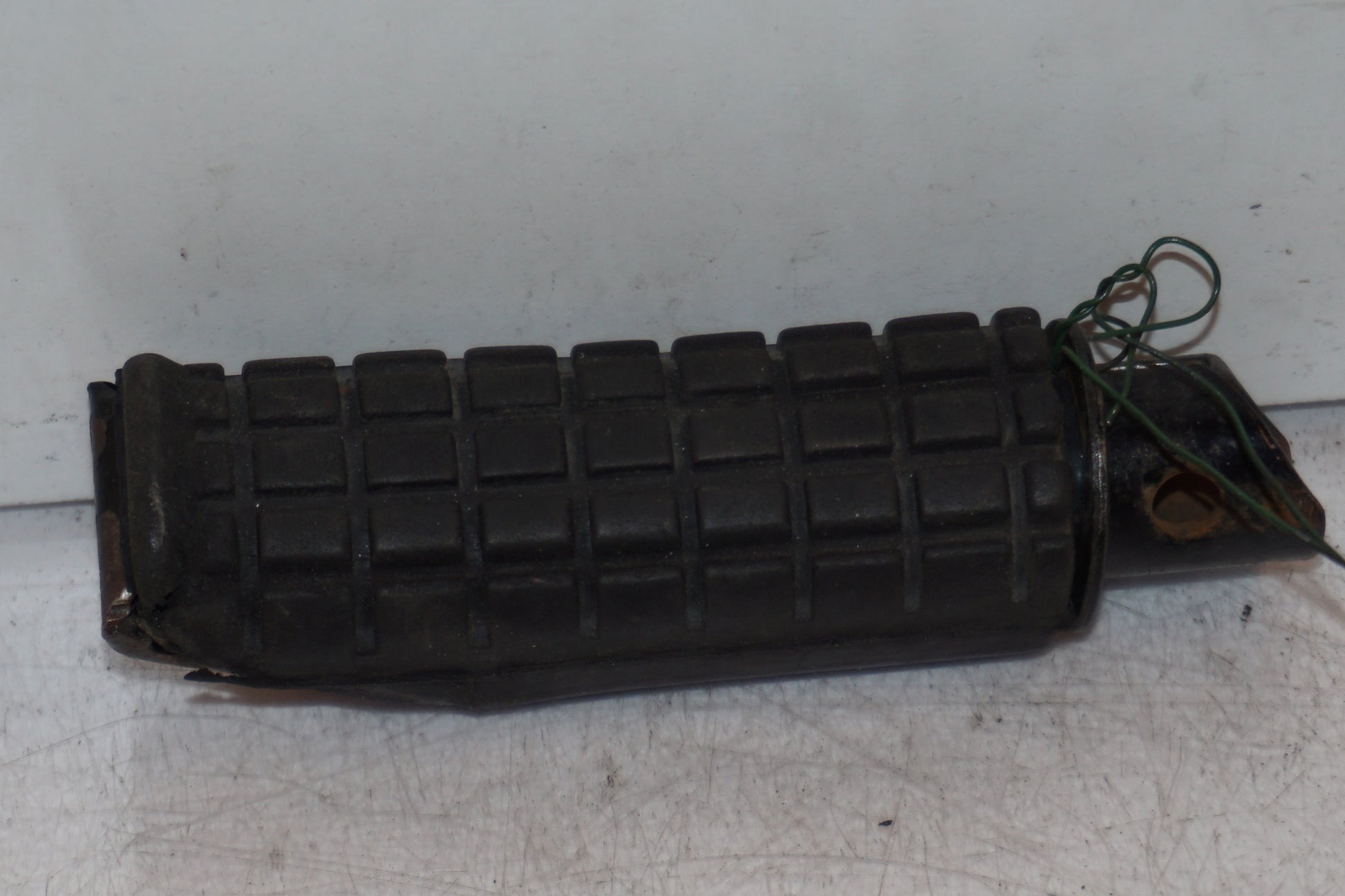 Framsidan på Fotpinne från en Honda CBR 1000 F -1987 motorcykel.