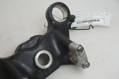 Höger sida på Gaffelkrona från en Honda GL 1500 -1998 motorcykel.