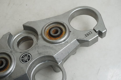 Höger sida på Gaffelkrona från en Yamaha FZ1-SA -2008 motorcykel.