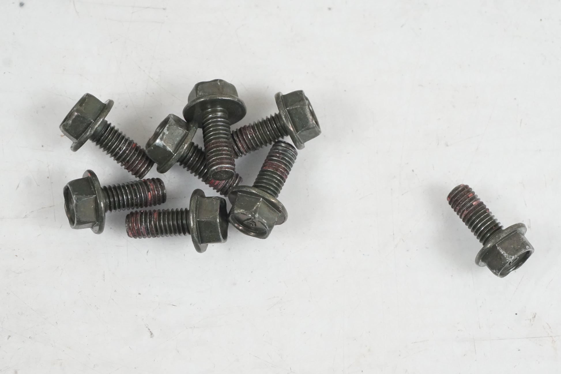 Baksidan på Bensinpump insprut från en Suzuki VZ 1600 -2005 motorcykel.