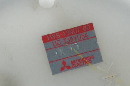 Snett uppifrån på Bensinpump insprut från en Yamaha MT-07 -2014 motorcykel.