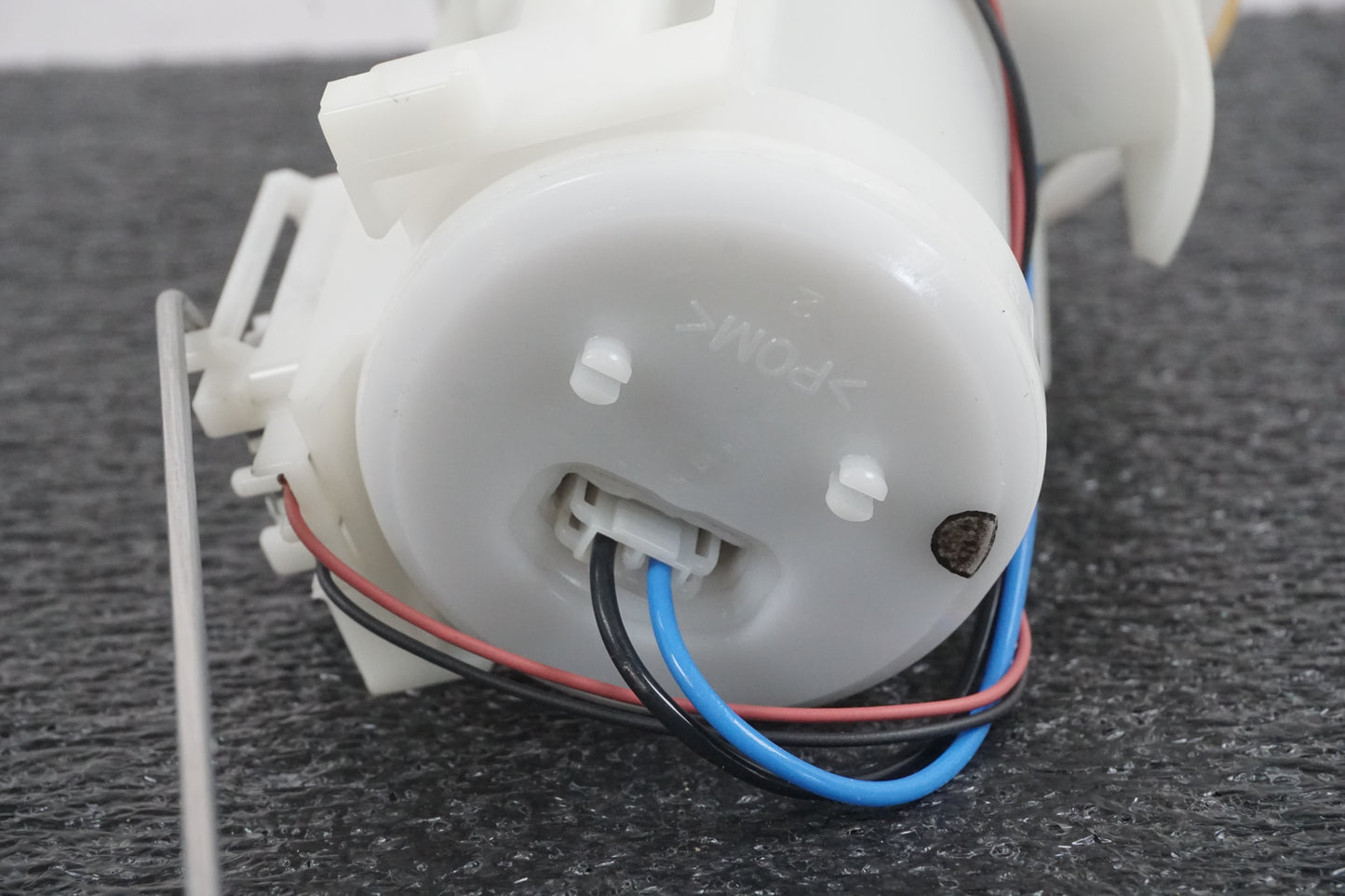 Extrabild1 på Bensinpump insprut från en Yamaha FZ1-SA -2008 motorcykel.