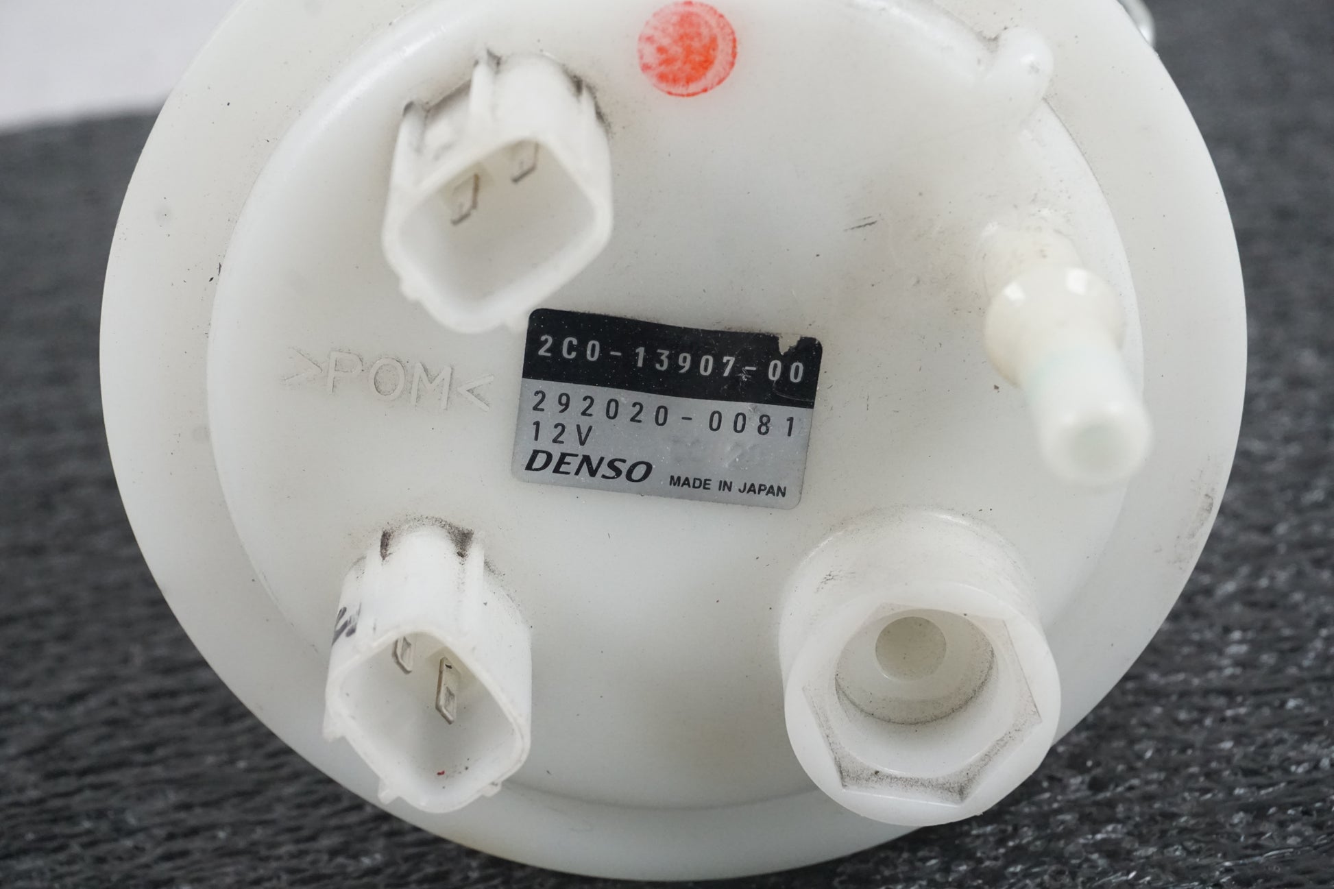 Extrabild2 på Bensinpump insprut från en Yamaha YZF R6 -2007 motorcykel.