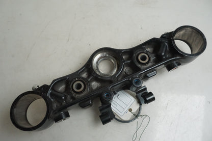 Vänster sida på Gaffelkrona från en Yamaha XV 1900 -2007 motorcykel.