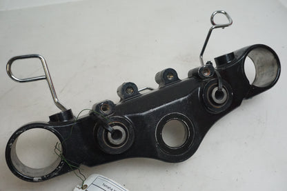 Framsidan på Gaffelkrona från en Yamaha XV 1900 -2007 motorcykel.