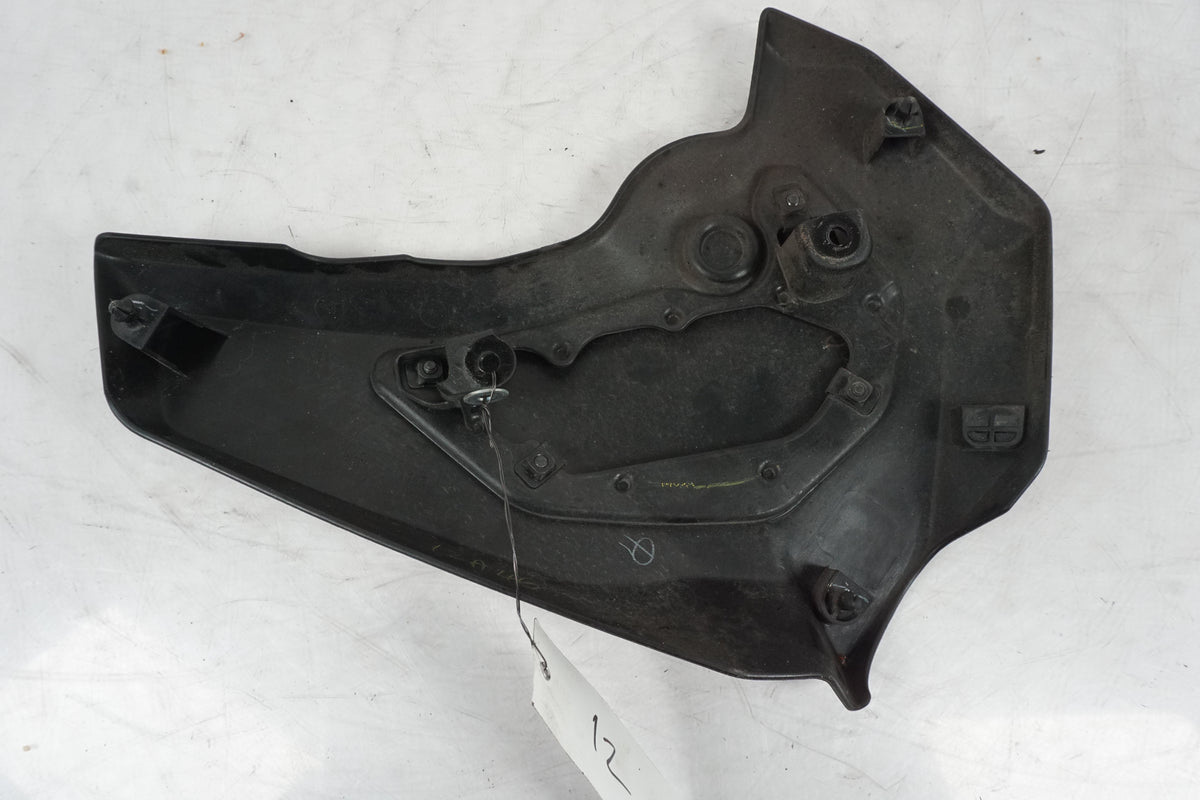 Side panel