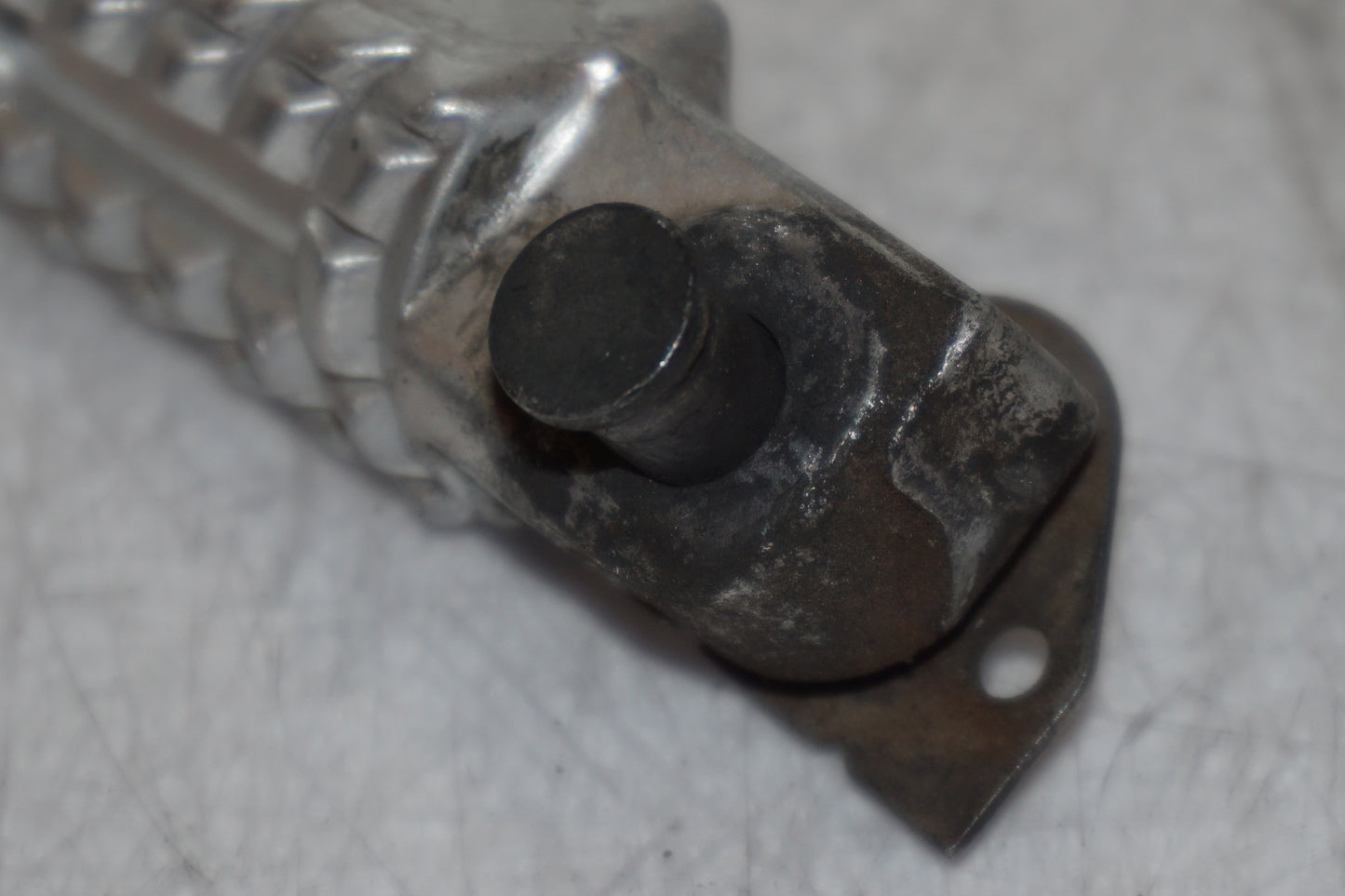 Extrabild1 på Fotpinne från en Suzuki GSX 1300 BK -2008 motorcykel.