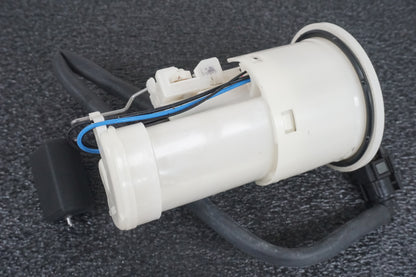 Snett uppifrån på Bensinpump insprut från en Yamaha FJR 1300 -2002 motorcykel.