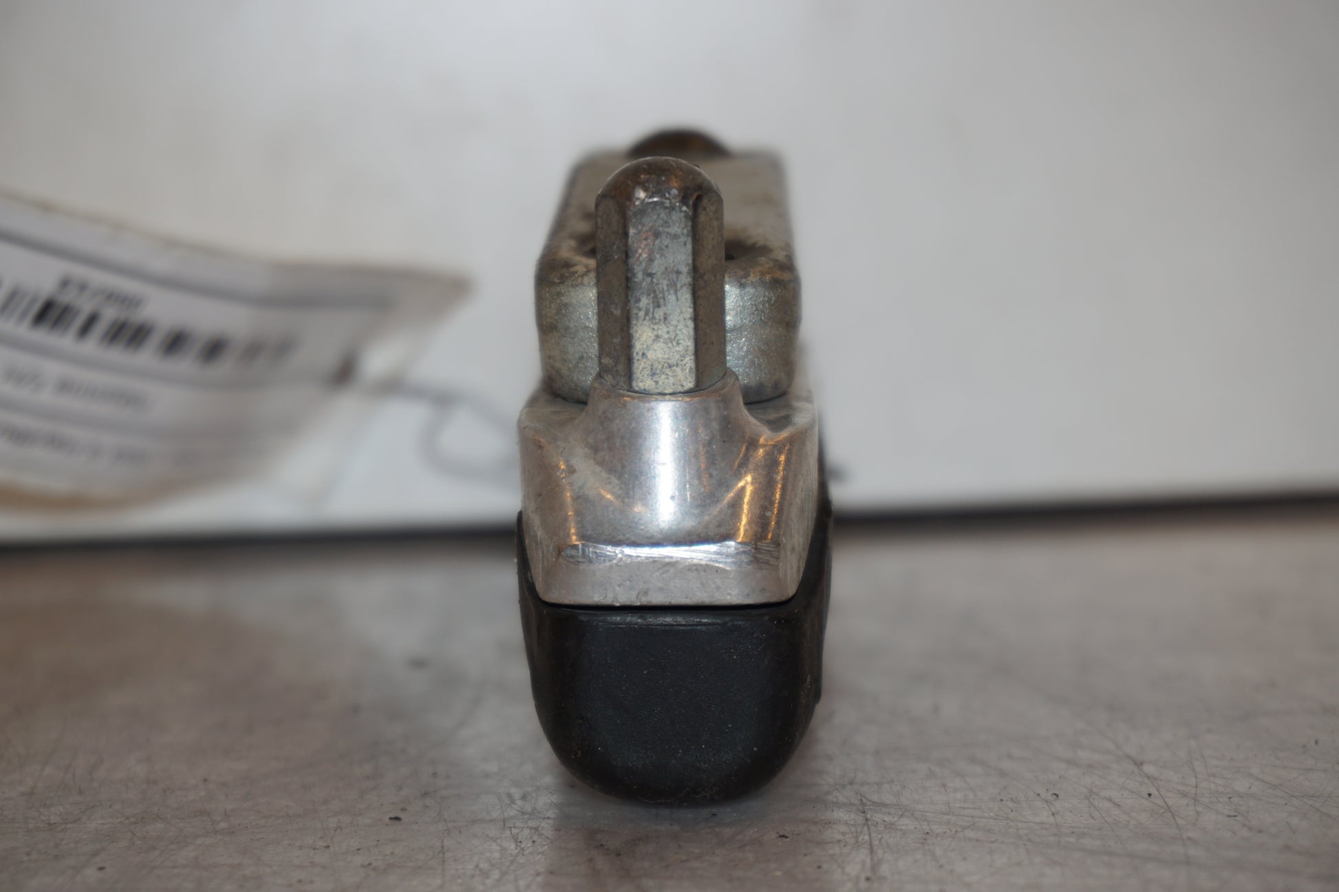 Extrabild1 på Fotpinne från en Suzuki GSX 1300 R -1999 motorcykel.