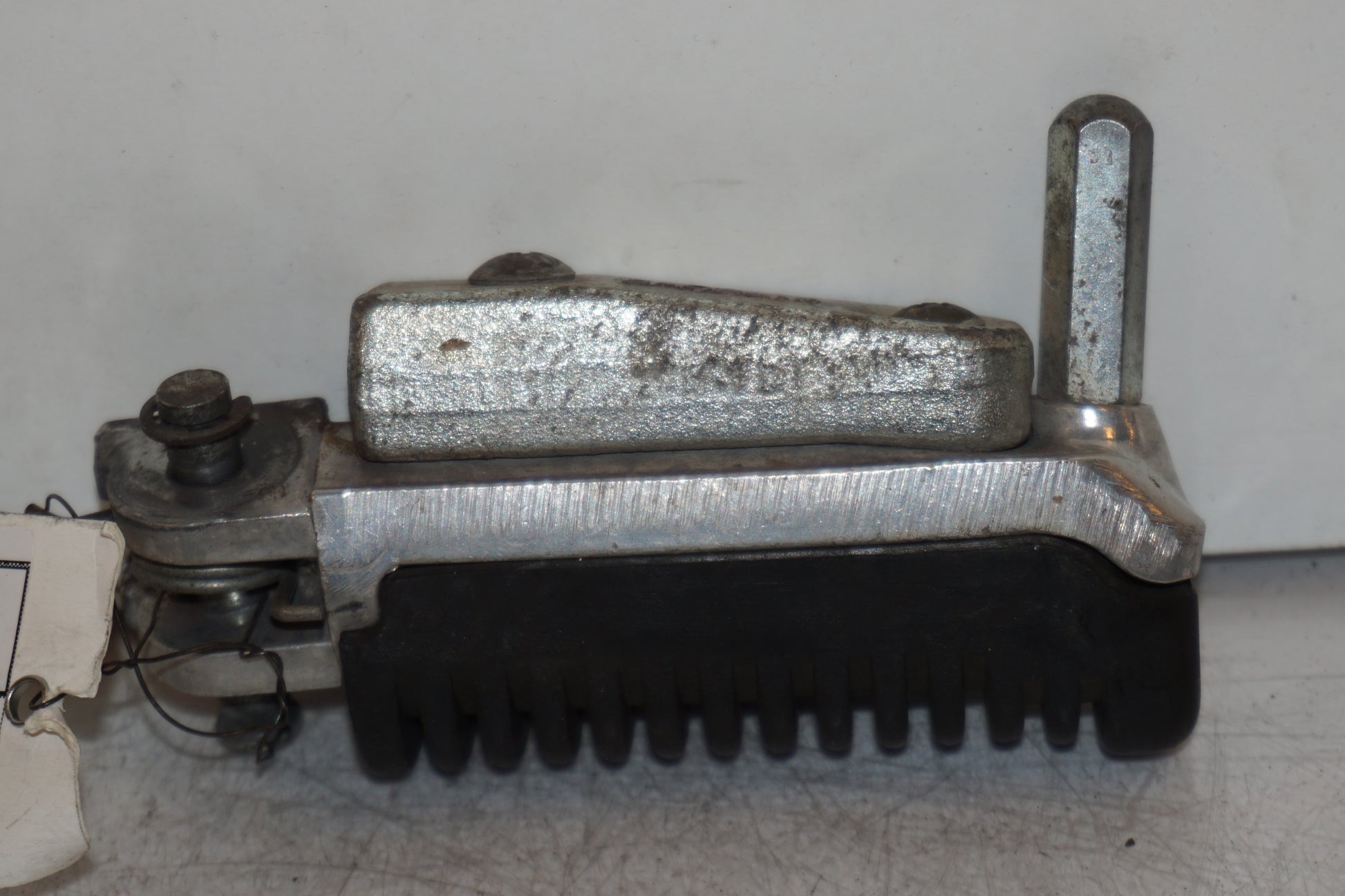 Höger sida på Fotpinne från en Suzuki GSX 1300 R -1999 motorcykel.