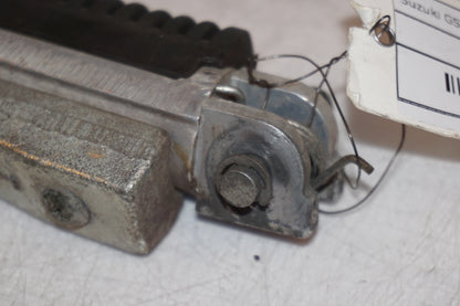 Extrabild1 på Fotpinne från en Suzuki GSX 1300 R -1999 motorcykel.