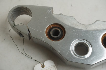 Baksidan på Gaffelkrona från en Yamaha XVS 1300 -2008 motorcykel.