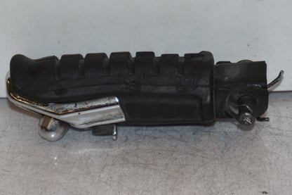 Baksidan på Fotpinne från en Honda VF 750 S -1982 motorcykel.