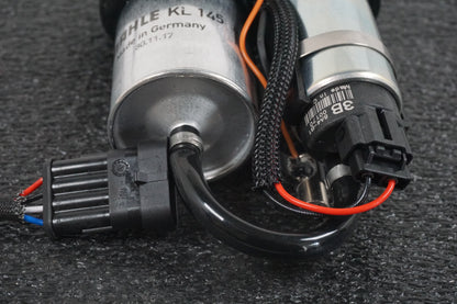 Höger sida på Bensinpump insprut från en Aprilia Tuono V4R -2018 motorcykel.