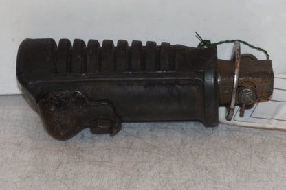 Baksidan på Fotpinne från en Honda CB 650 -1980 motorcykel.