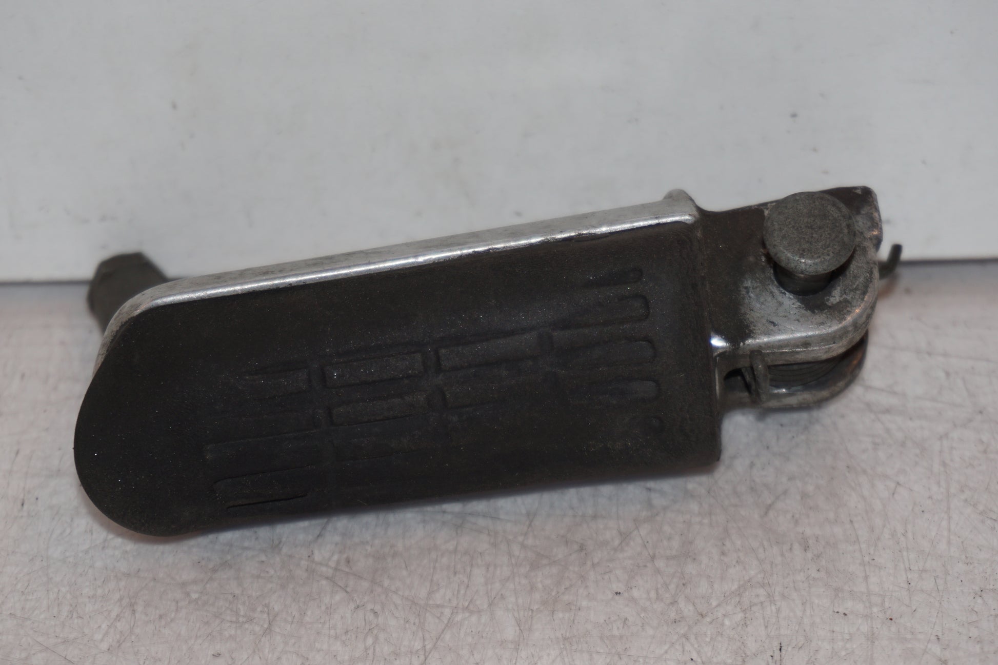 Framsidan på Fotpinne från en Honda CBR 1100 XX -1998 motorcykel.